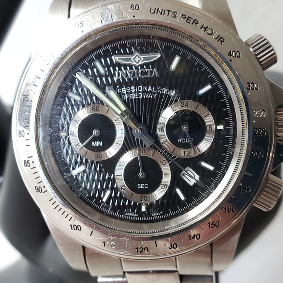 invicta 9223 speedway